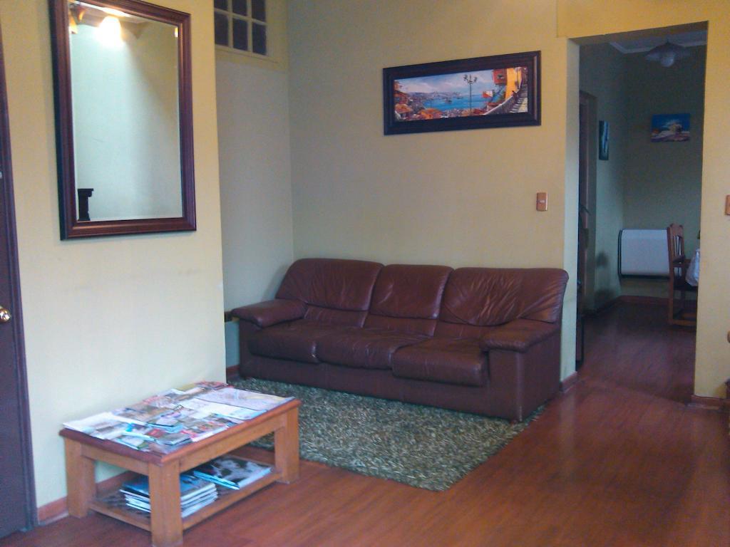 Hostal Barrio Italia Santiago Exterior photo